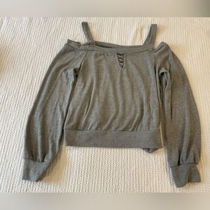 NWT women’s Aeropostale grey open shoulder sweater extra large XL